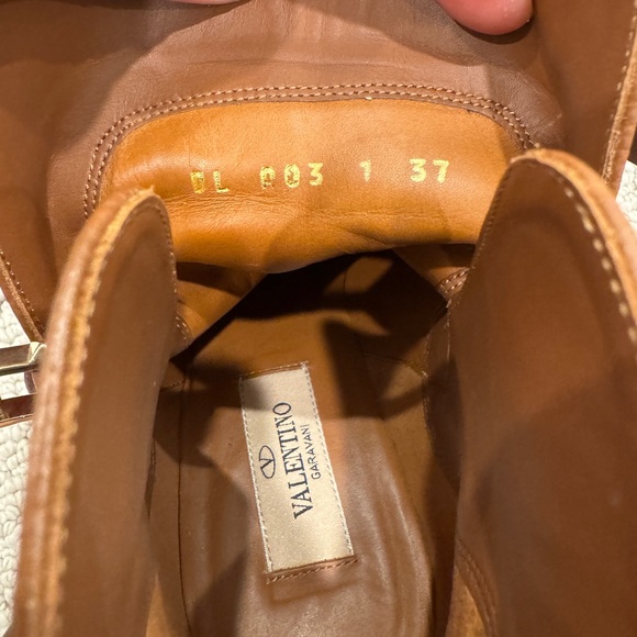 Authentic Valentino Rockstud Boots EU37 - Picture 7 of 12